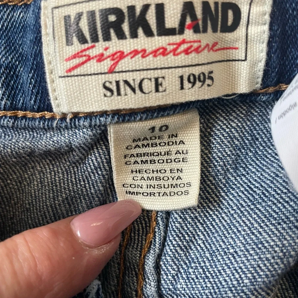 Kirkland Signature Jeans Size 10 - Picture 3 of 9